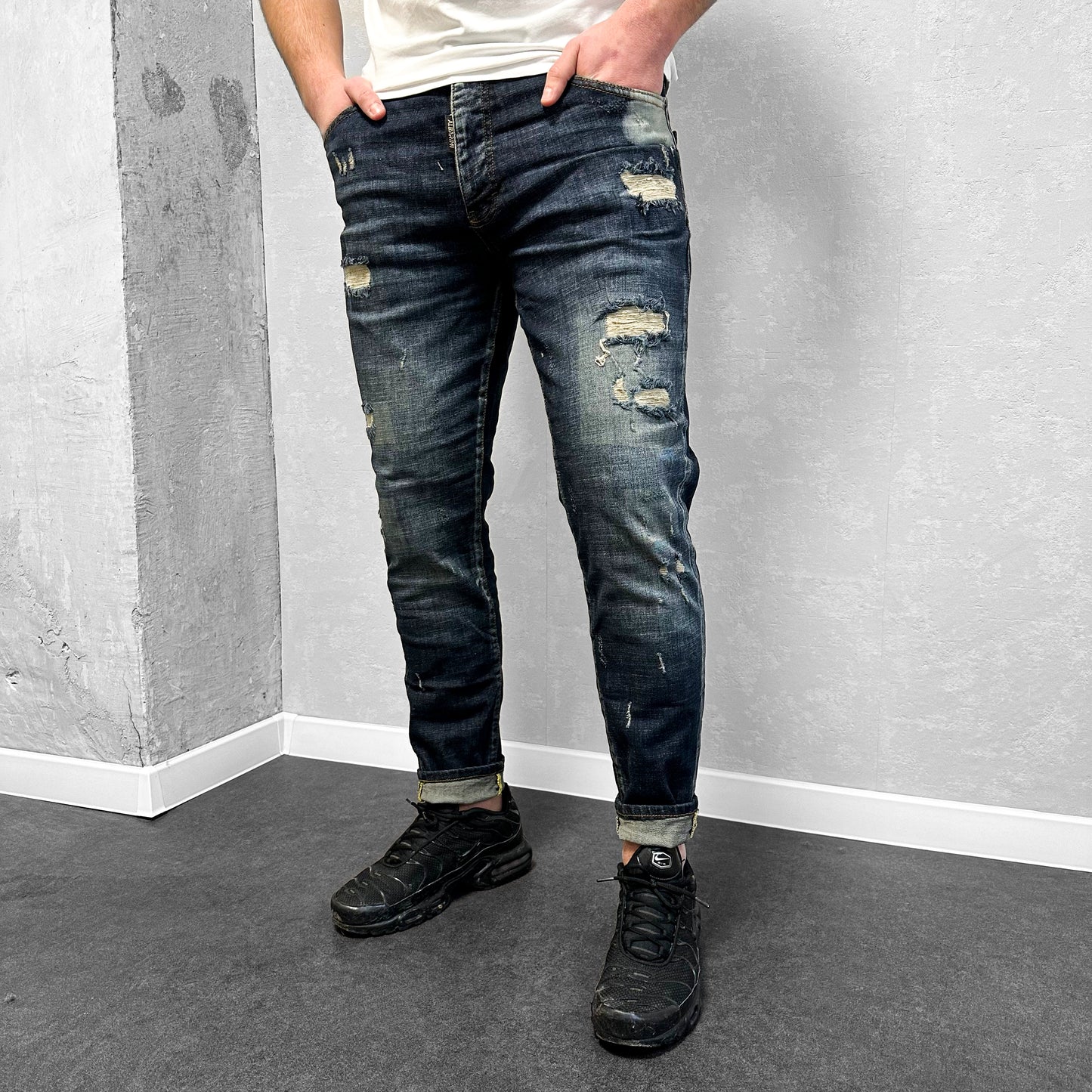 Мъжки дънки с накъсан ефект "Loraydo"