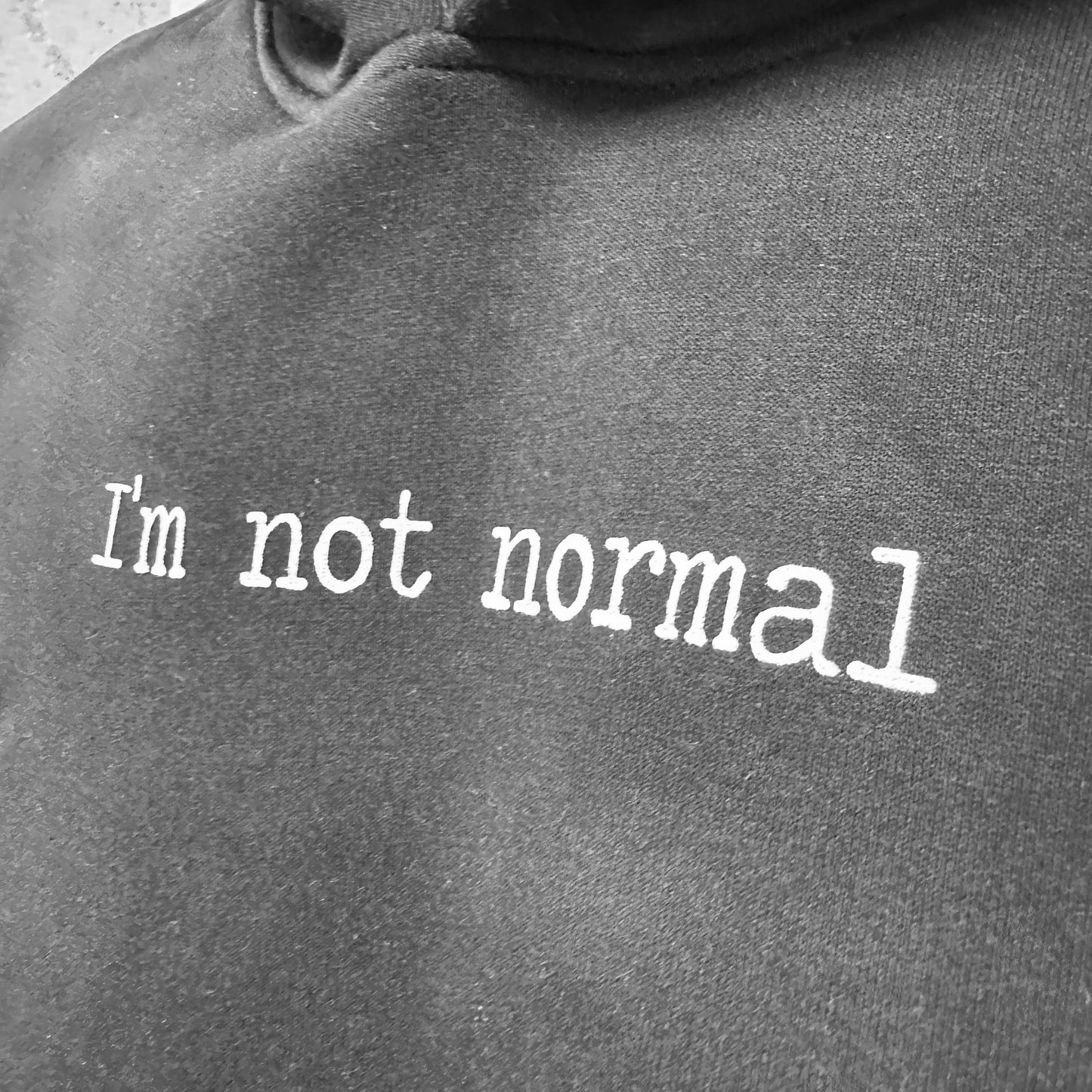 Мъжки суитшърт "Im not normal"