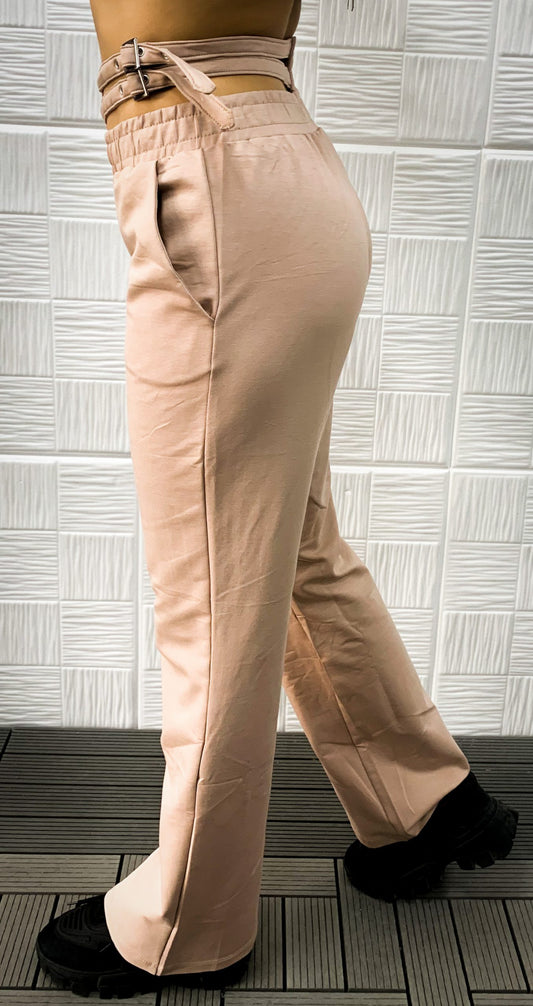 Панталон с висока талия