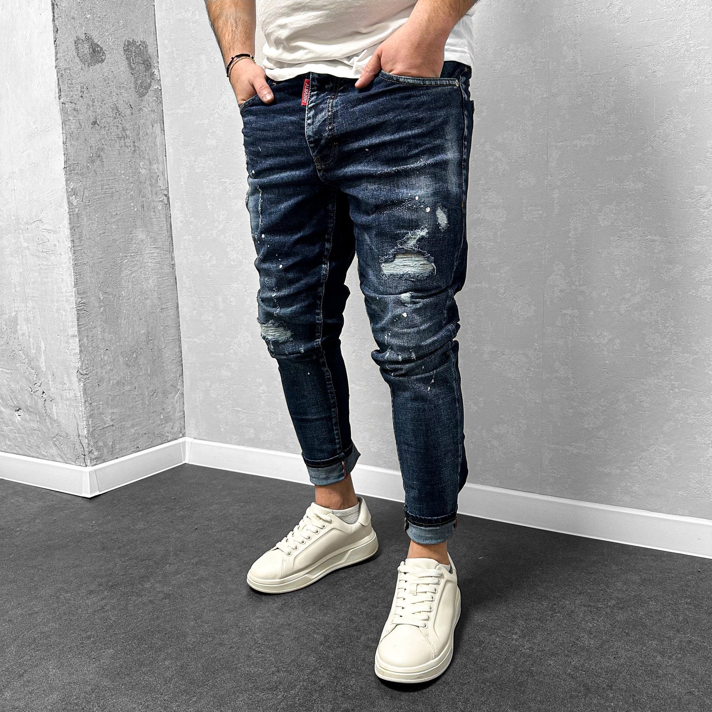 Мъжки накъсани дънки "Truello"