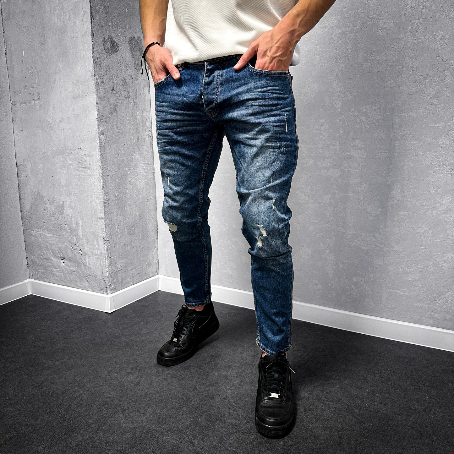 Мъжки Slim Fit дънки "BASICALLY"