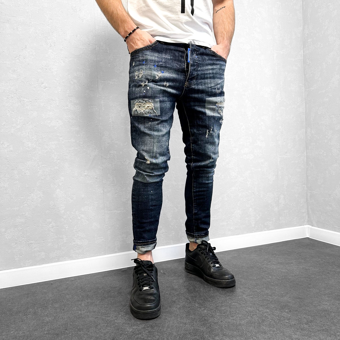 Мъжки дънки с накъсан ефект "Erianno"