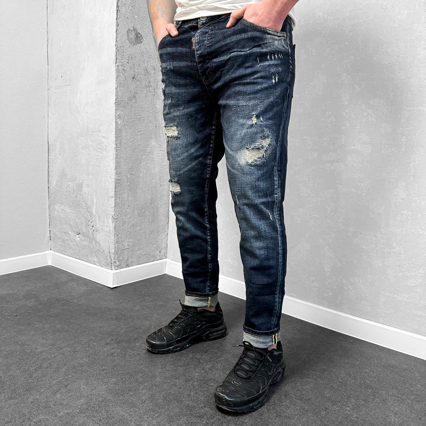 Мъжки накъсани дънки "Nolle"