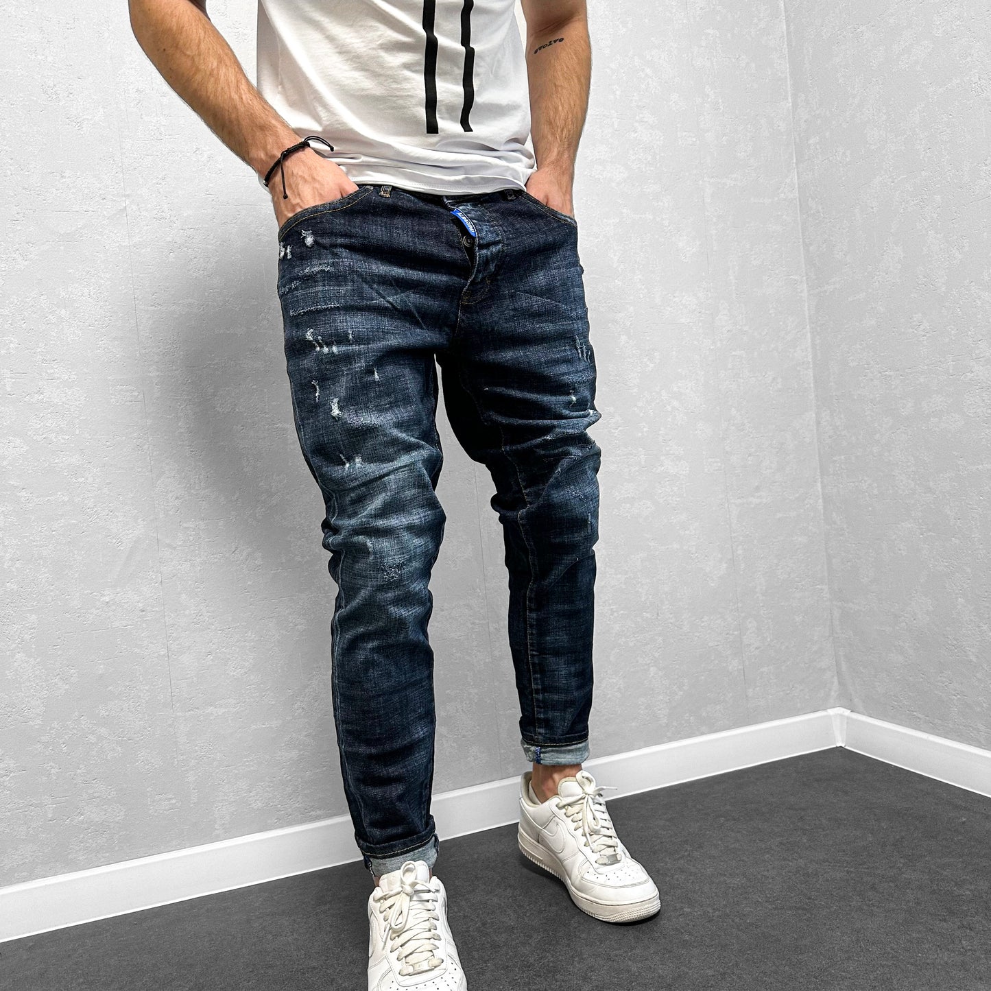 Мъжки дънки с леки кръпки "Domayn"